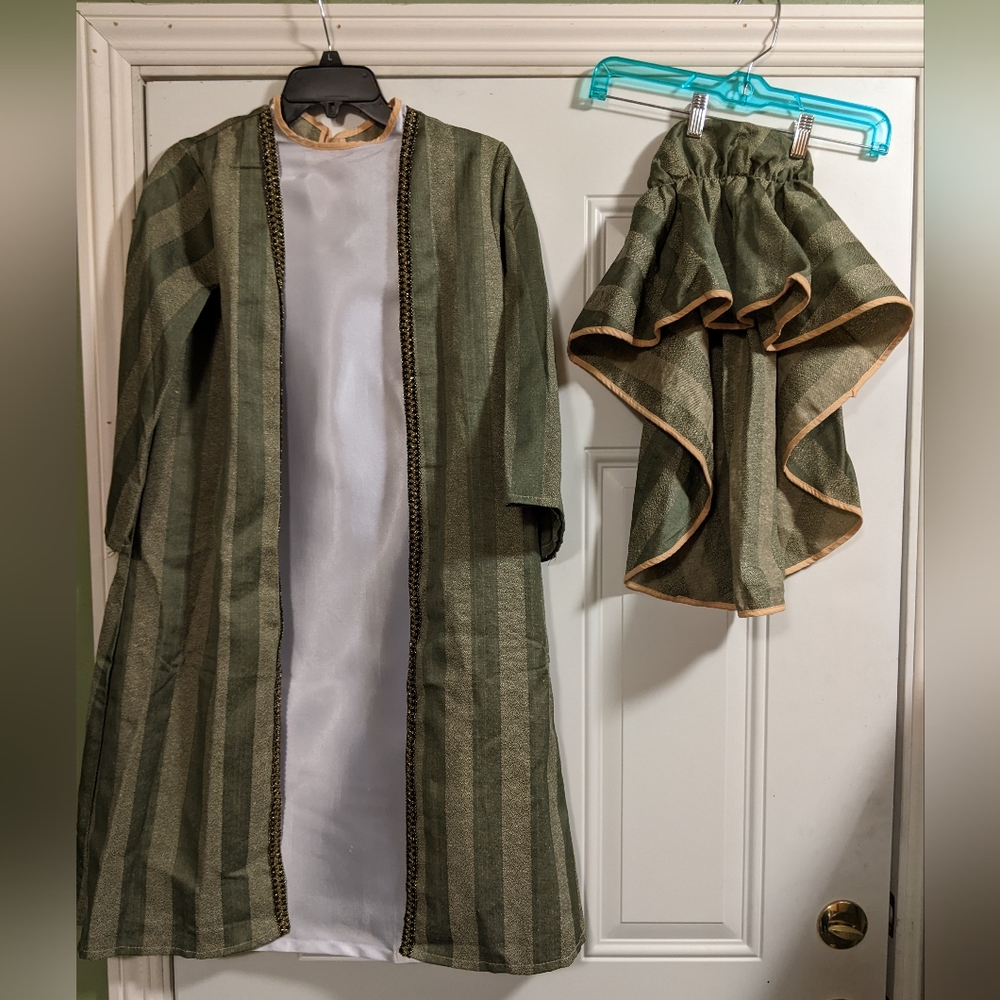 Nativity shepherd costume size 8-10